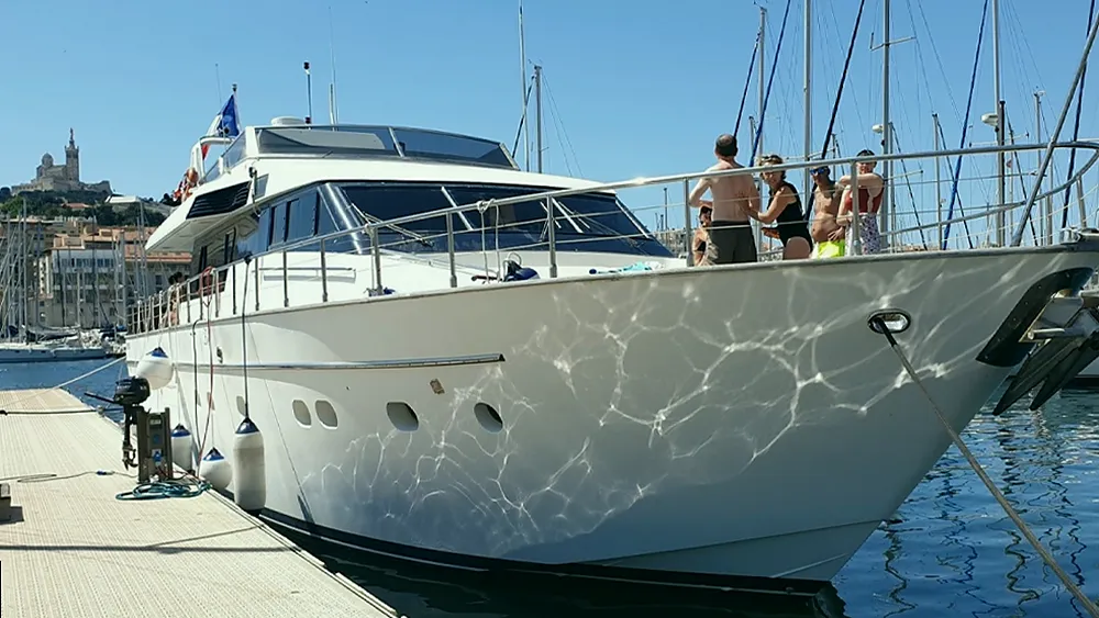 alquiler de barco sin licencia en Empuriabrava, Cataluña